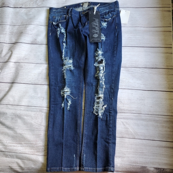 NWT! Red Rivet Distressed Jeans - Picture 5 of 9